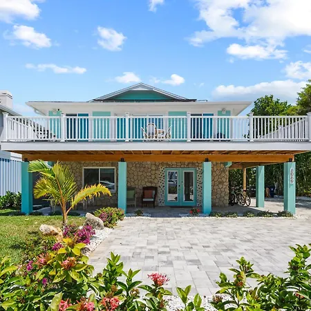 Heated Pool Home Steps To The Beach